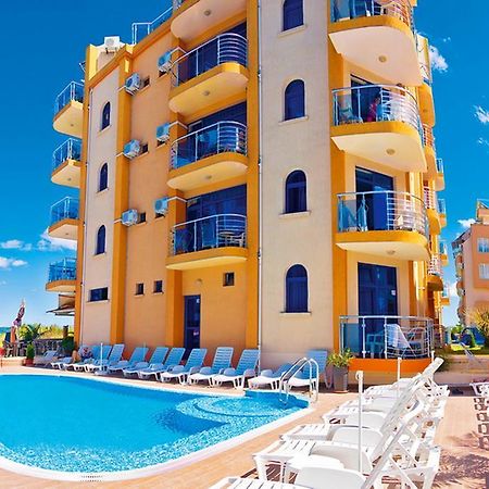 Hotel Penelope Primorsko Dış mekan fotoğraf