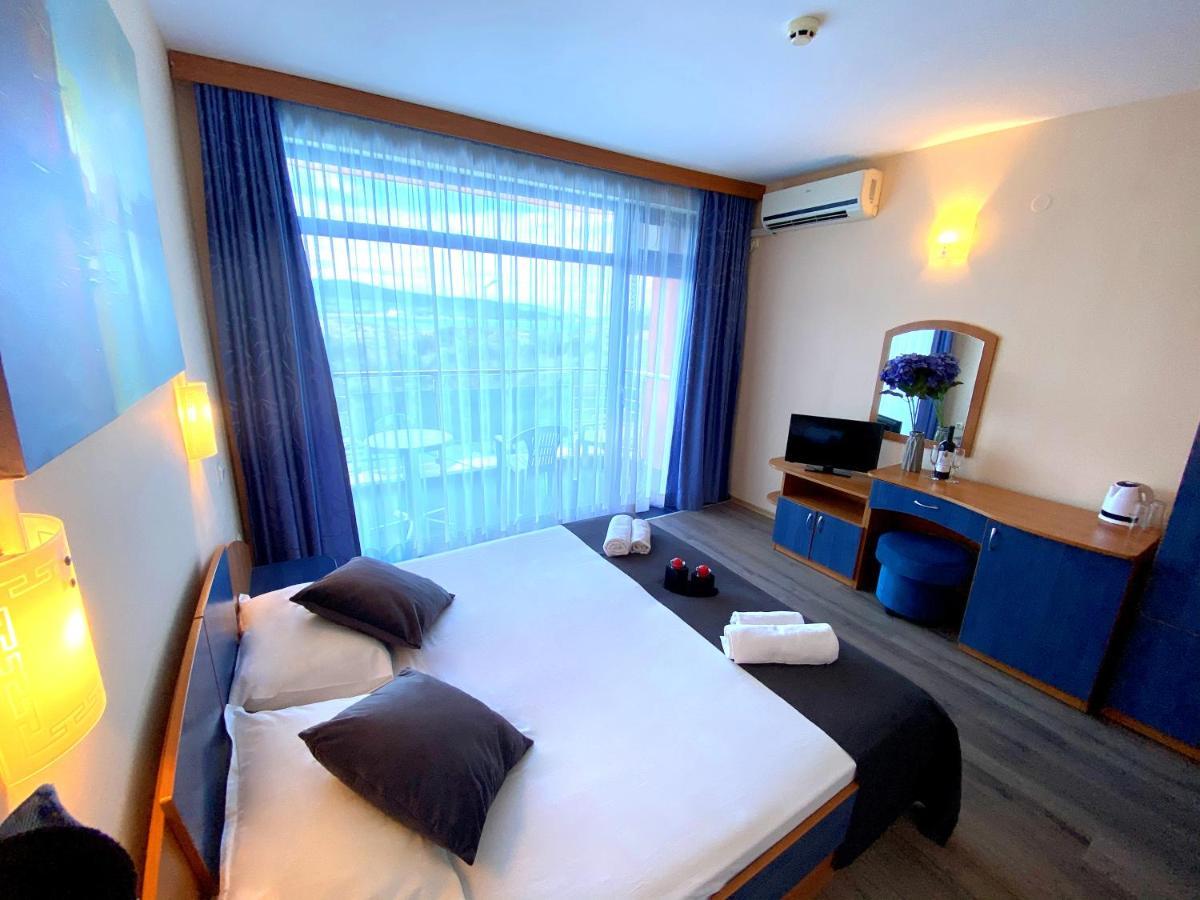 Hotel Penelope Primorsko Dış mekan fotoğraf