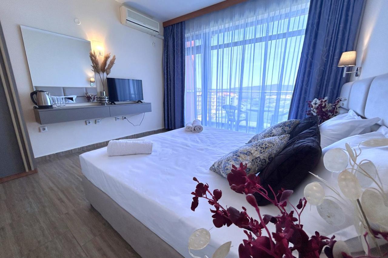 Hotel Penelope Primorsko Dış mekan fotoğraf