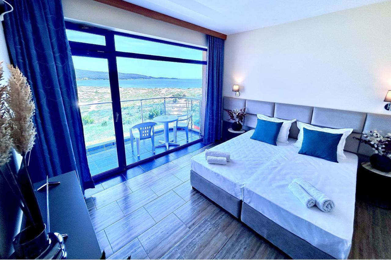 Hotel Penelope Primorsko Dış mekan fotoğraf