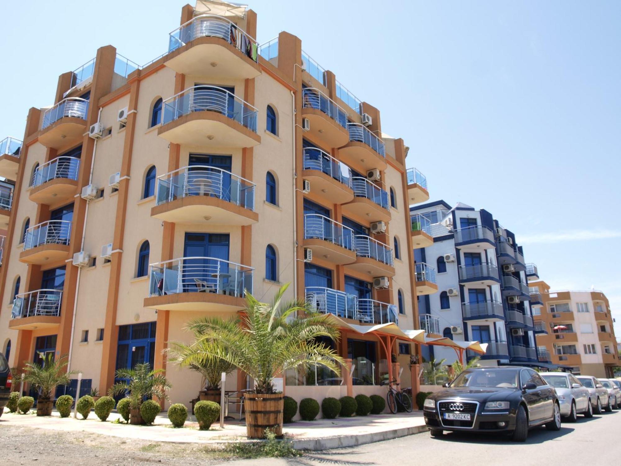 Hotel Penelope Primorsko Dış mekan fotoğraf