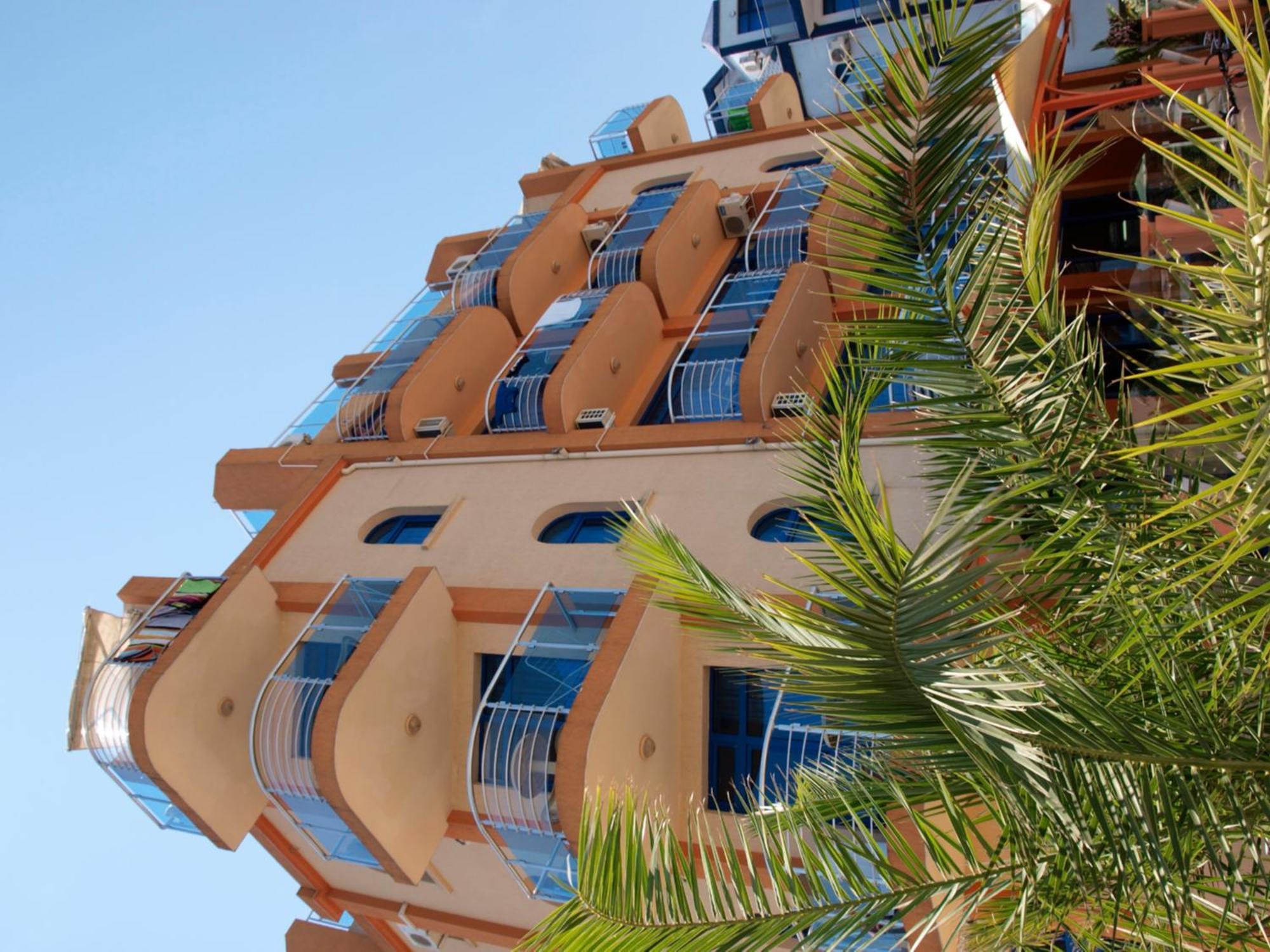 Hotel Penelope Primorsko Dış mekan fotoğraf