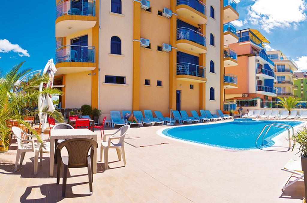 Hotel Penelope Primorsko Dış mekan fotoğraf