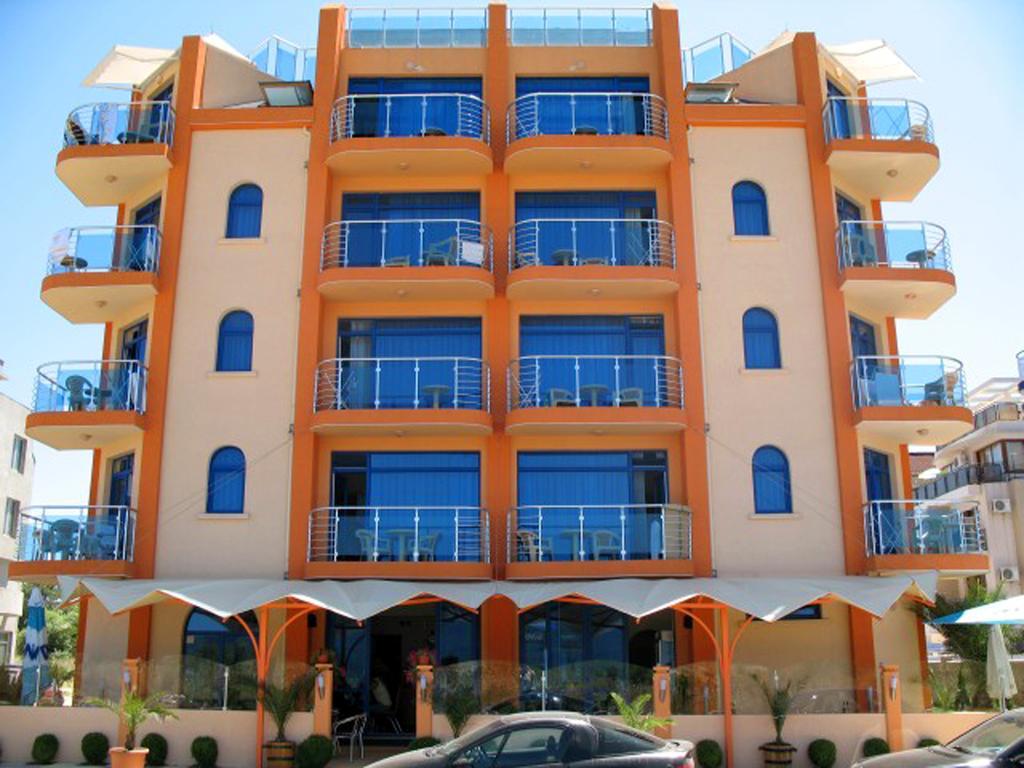 Hotel Penelope Primorsko Dış mekan fotoğraf