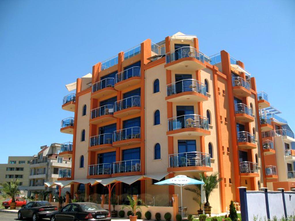 Hotel Penelope Primorsko Dış mekan fotoğraf